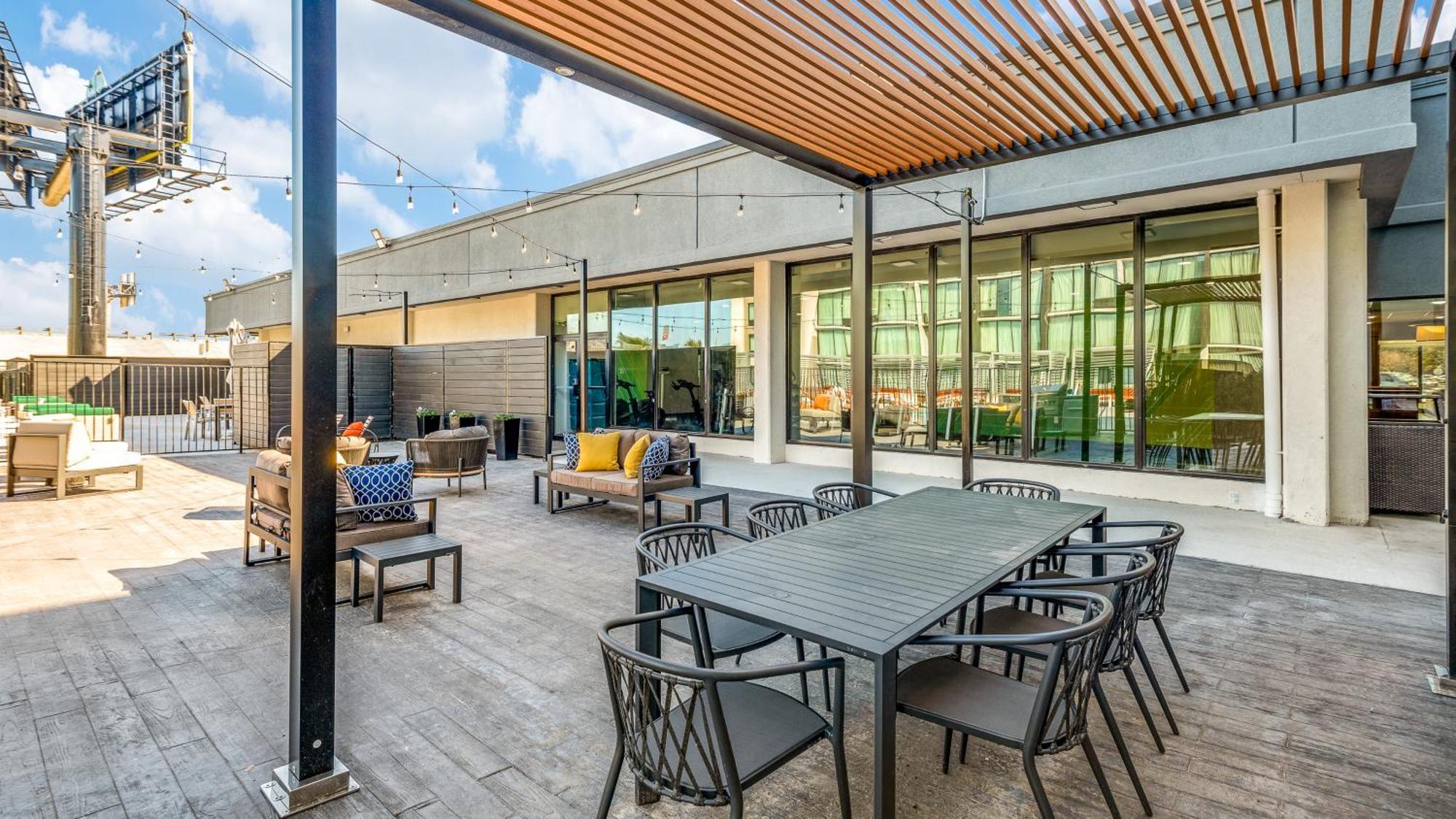 Staybridge Suites Dallas Market Ctr Love Field, An Ihg Hotel Esterno foto