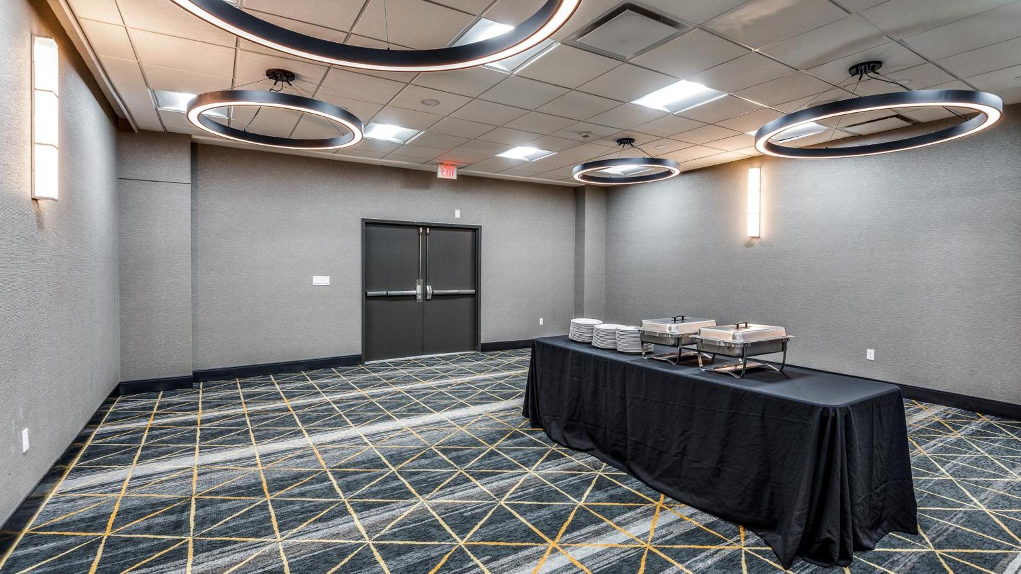 Staybridge Suites Dallas Market Ctr Love Field, An Ihg Hotel Esterno foto